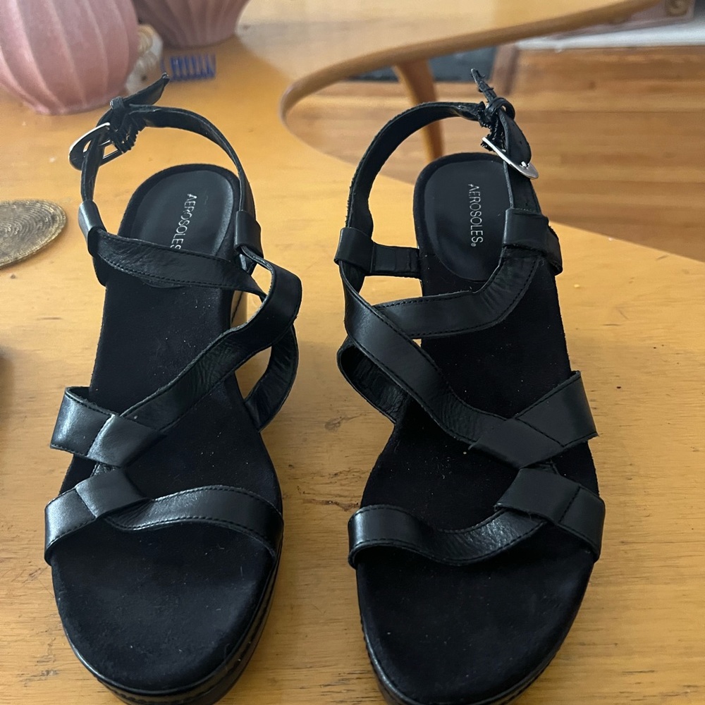 like new Aerosole wedges. Hip yet comfie  great with suit , dress or jeans .